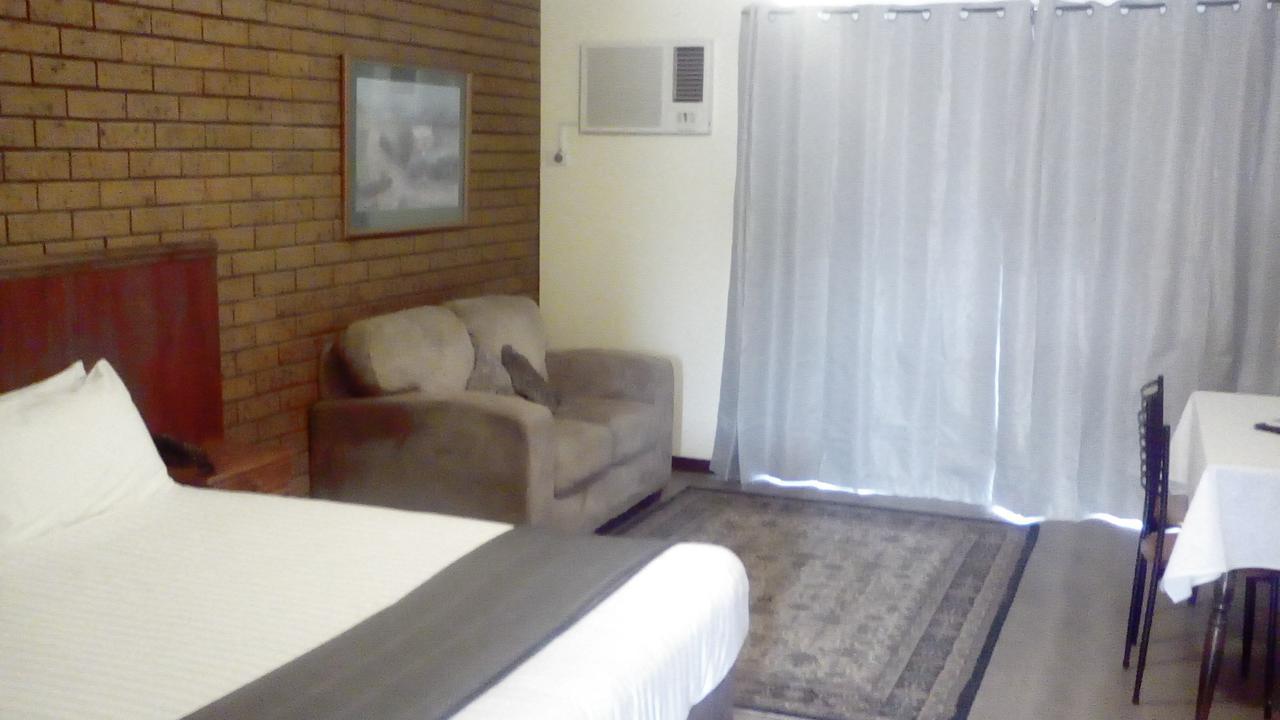 Cardigan Lodge Motel Ballarat Eksteriør bilde